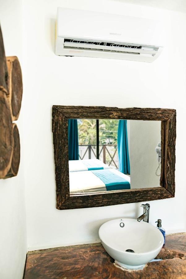 Hotel Y Beach Club Casa Mia Xulha -Bacalar Xul-Ha Εξωτερικό φωτογραφία